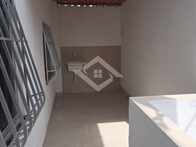Apartamento para Locação em São Gonçalo - 4