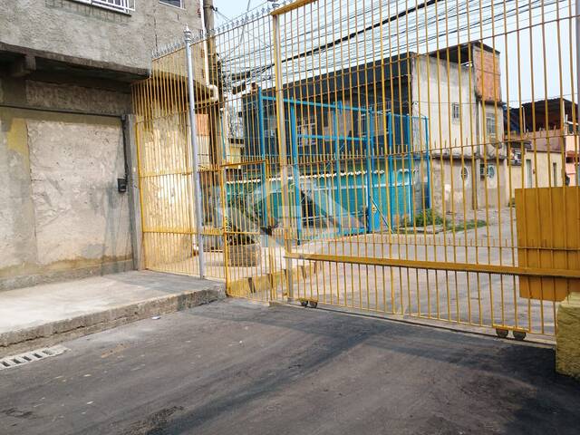 Casa para Venda em São João de Meriti - 4