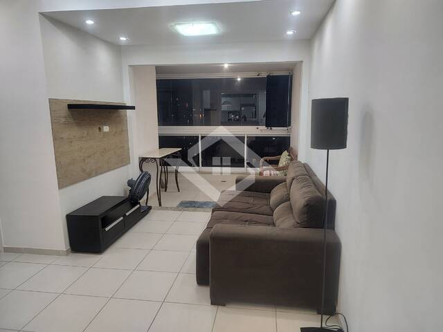 #4761 - Apartamento para Locação em Rio de Janeiro - RJ