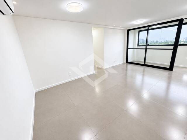 #4762 - Apartamento para Venda em Rio de Janeiro - RJ - 2