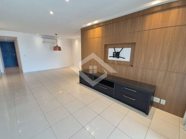 #4763 - Apartamento para Venda em Rio de Janeiro - RJ - 3