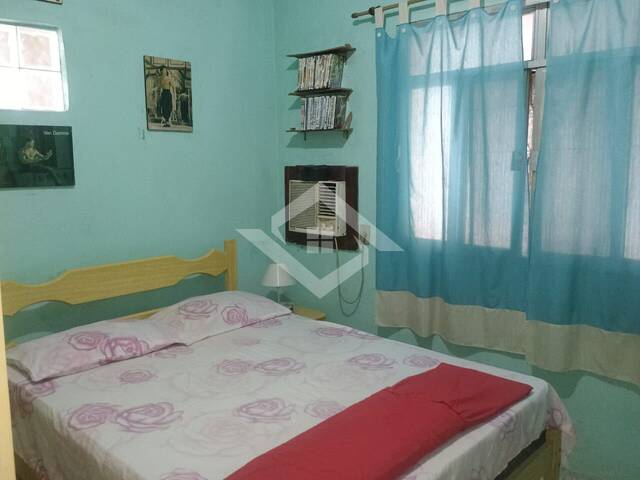 Casa para Venda em São João de Meriti - 5