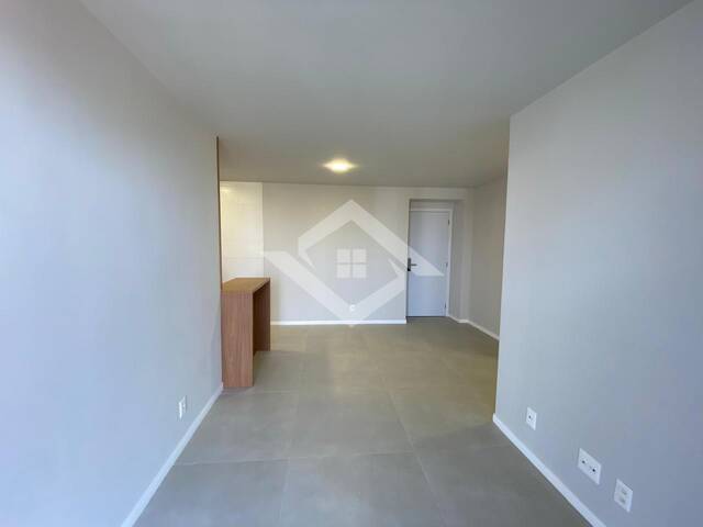 #4821 - Apartamento para Venda em Rio de Janeiro - RJ - 2