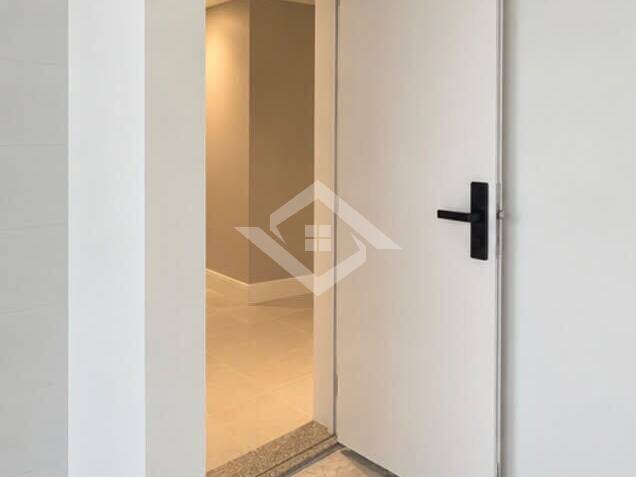 #4860 - Apartamento para Venda em Rio de Janeiro - RJ - 1