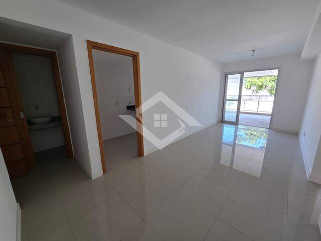 #4874 - Apartamento para Venda em Rio de Janeiro - RJ - 2