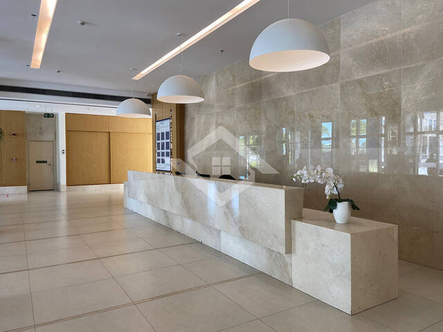 #4882 - Sala Comercial para Venda em Rio de Janeiro - RJ