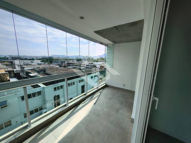 #4890 - Apartamento para Venda em Rio de Janeiro - RJ
