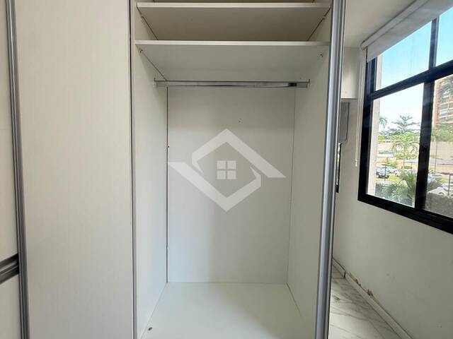 #4891 - Apartamento para Venda em Rio de Janeiro - RJ