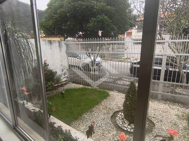 #4952 - Casa para Venda em Rio de Janeiro - RJ