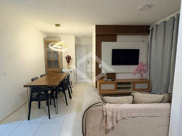 Apartamento Mobiliado de 2 Quartos à Venda em Vargem Grande - foto 2