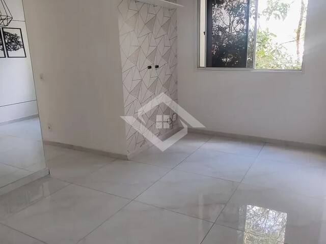 #4992 - Apartamento para Venda em Rio de Janeiro - RJ