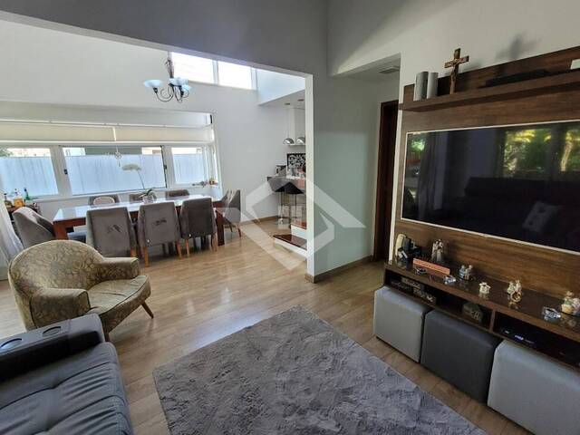 #Ba211001 - Casa para Venda em Rio de Janeiro - RJ - 3