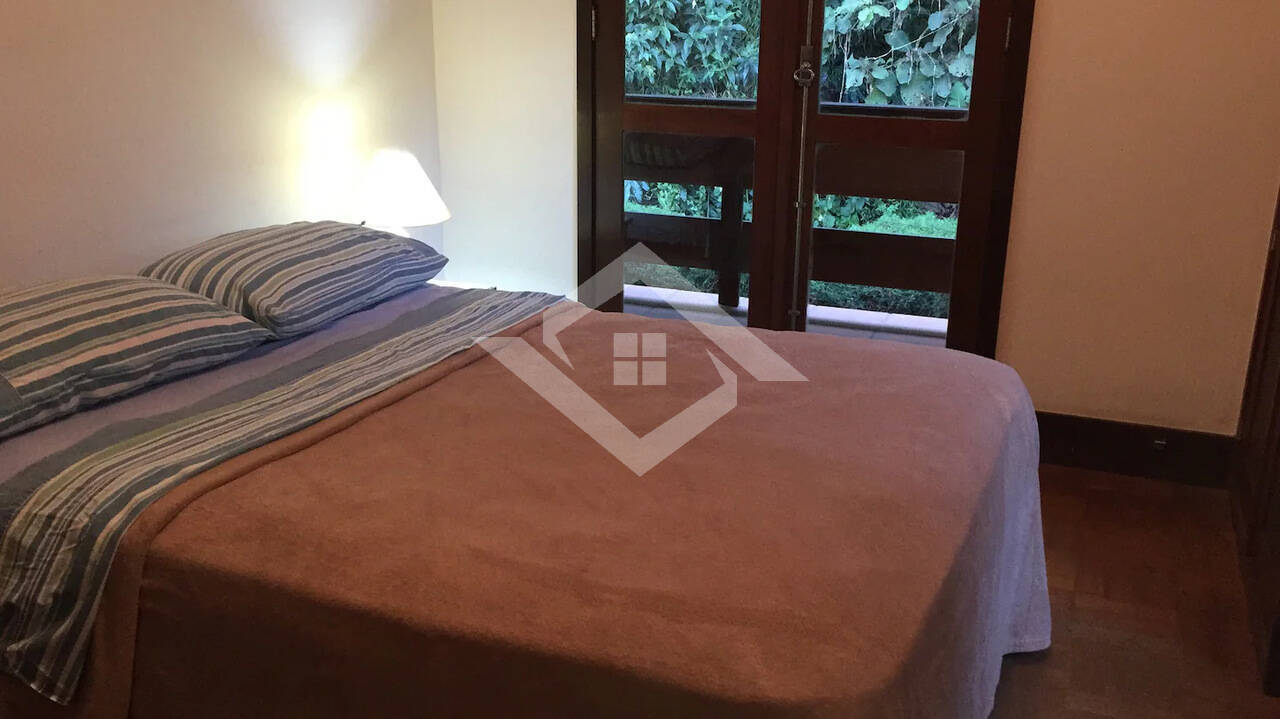 Sítio à venda com 6 quartos, 300m² - Foto 8