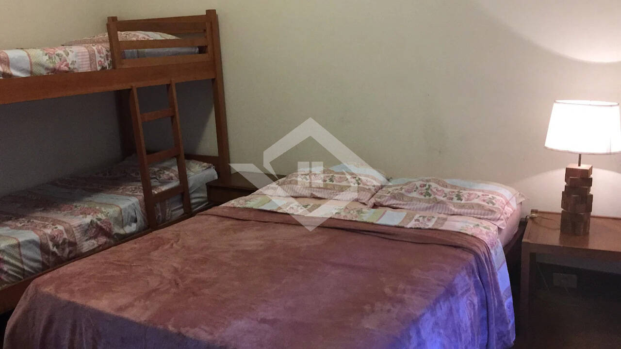 Sítio à venda com 6 quartos, 300m² - Foto 24