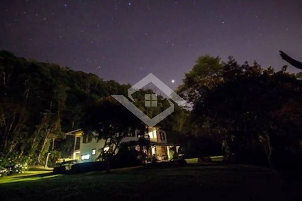 Sítio à venda com 6 quartos, 300m² - Foto 33