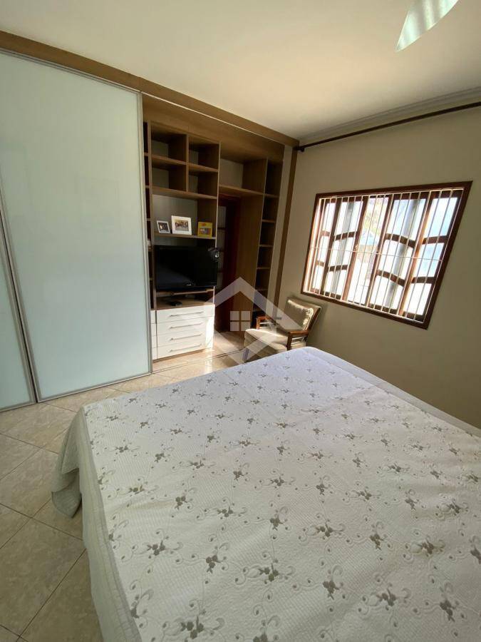 Casa à venda com 4 quartos, 560m² - Foto 21