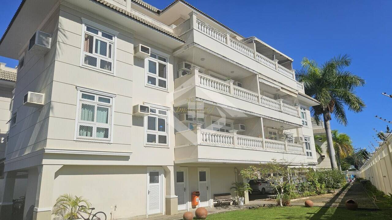 Apartamento à venda com 4 quartos, 165m² - Foto 2