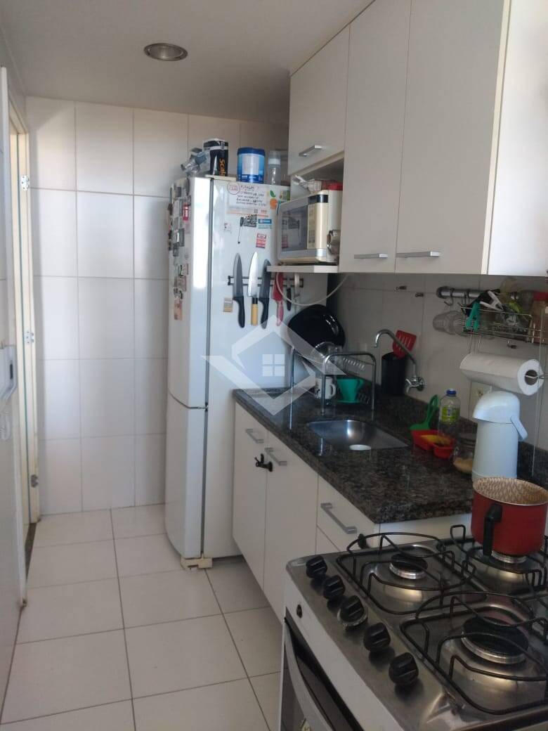 Apartamento à venda e aluguel com 2 quartos, 65m² - Foto 5