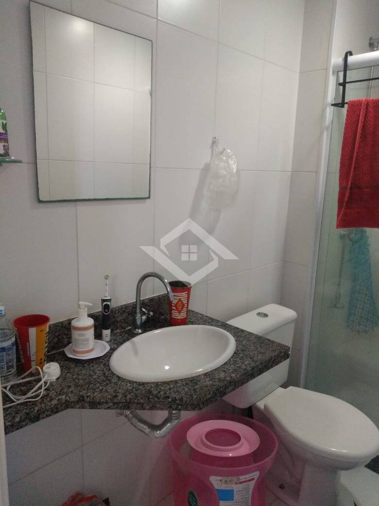 Apartamento à venda e aluguel com 2 quartos, 65m² - Foto 20