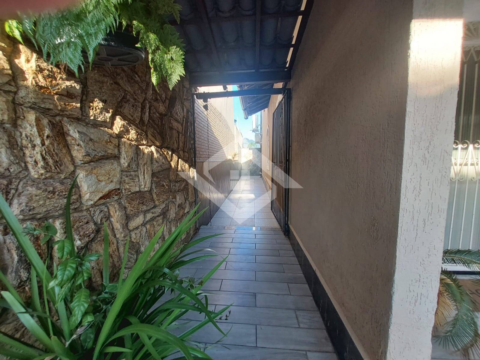 Casa, 3 quartos, 245 m² - Foto 22