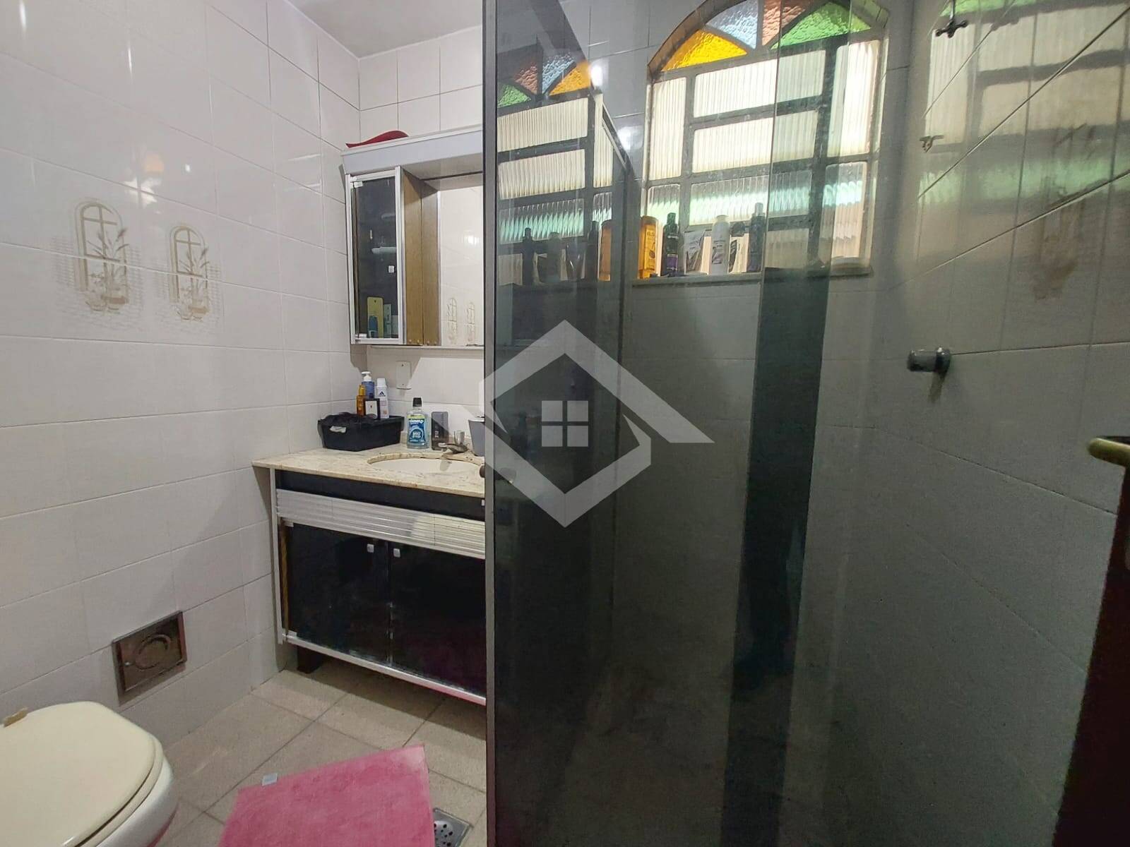 Casa, 3 quartos, 245 m² - Foto 31