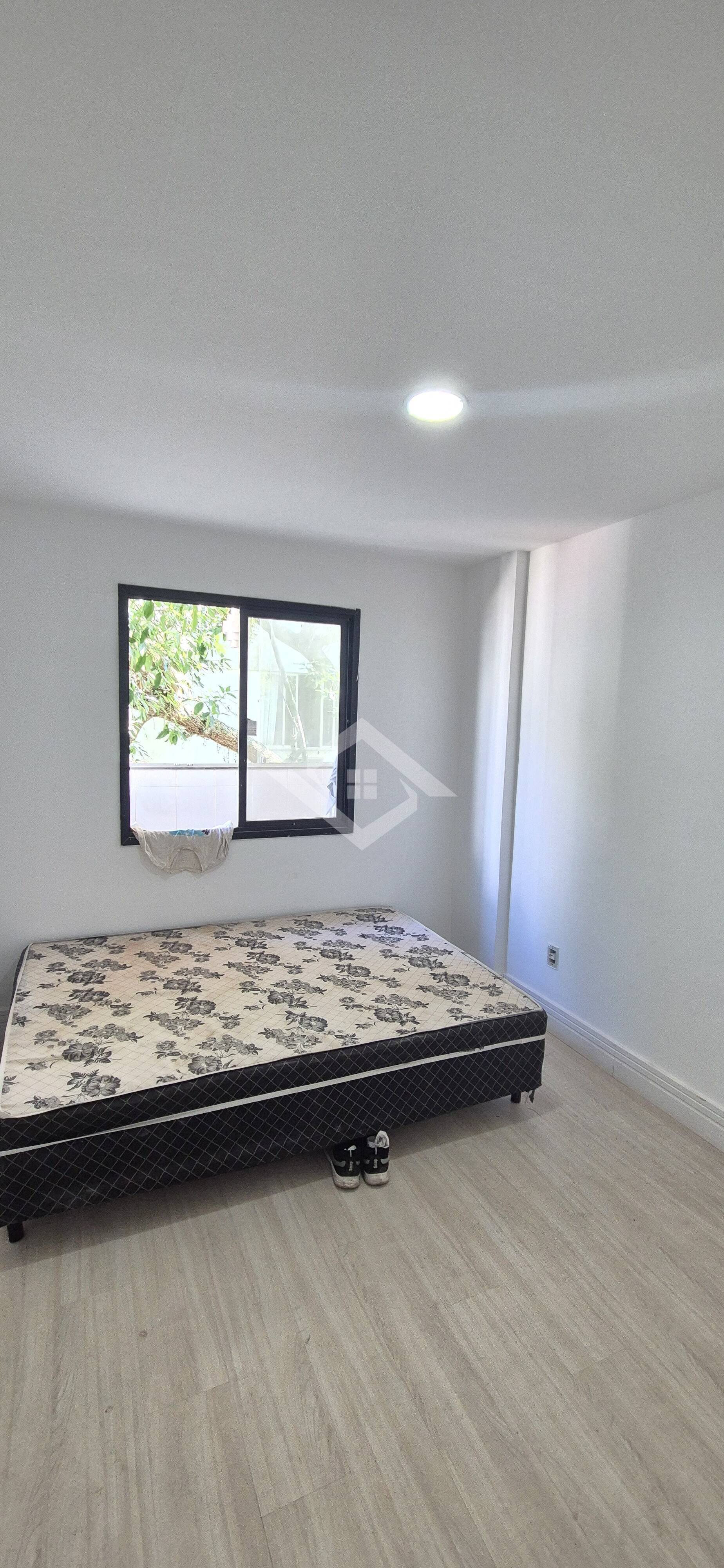 Cobertura à venda e aluguel com 3 quartos, 222m² - Foto 9