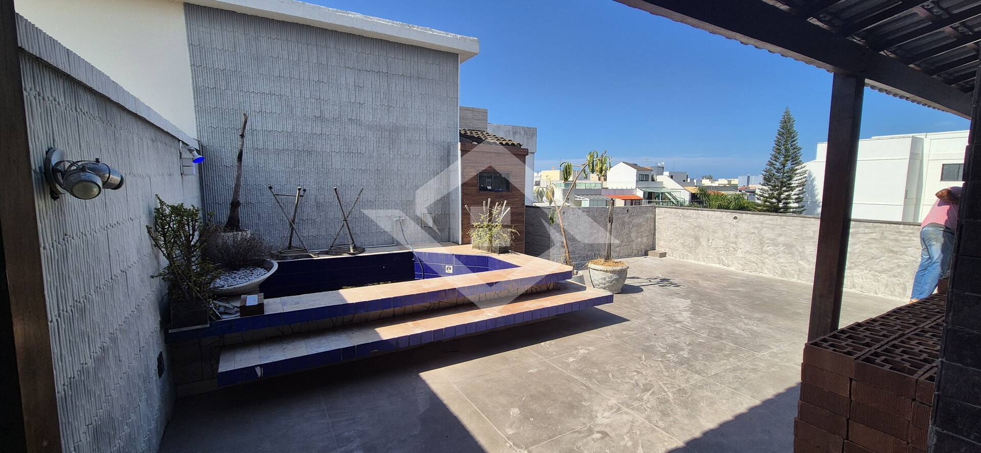 Cobertura à venda e aluguel com 3 quartos, 222m² - Foto 1
