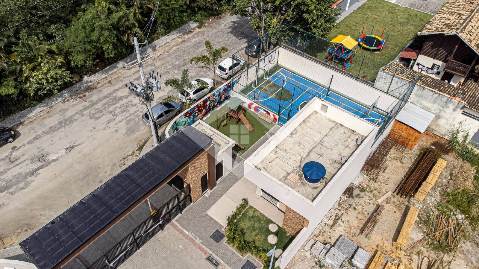Casa à venda com 4 quartos, 202m² - Foto 24