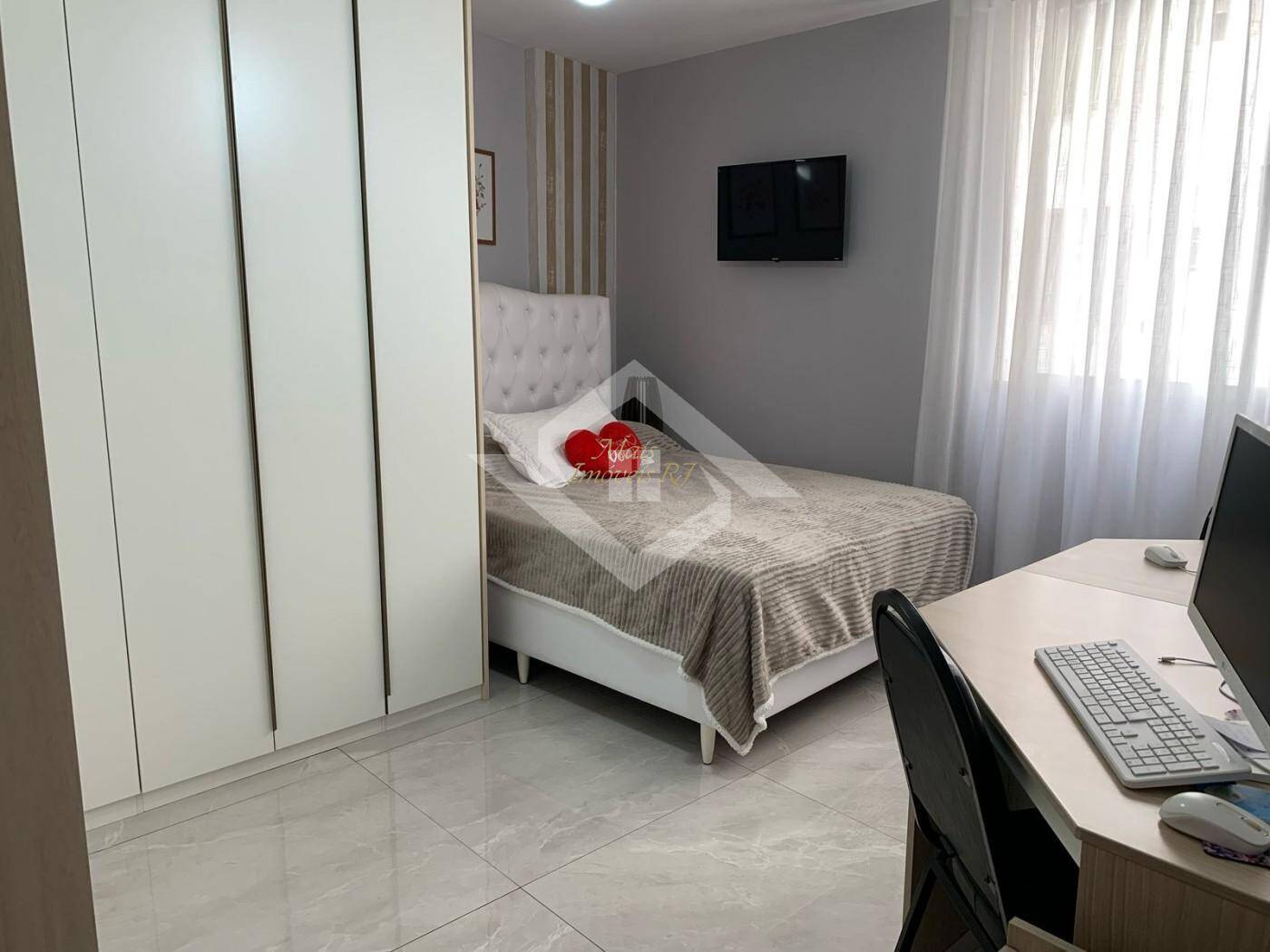 Apartamento à venda com 2 quartos, 105m² - Foto 10