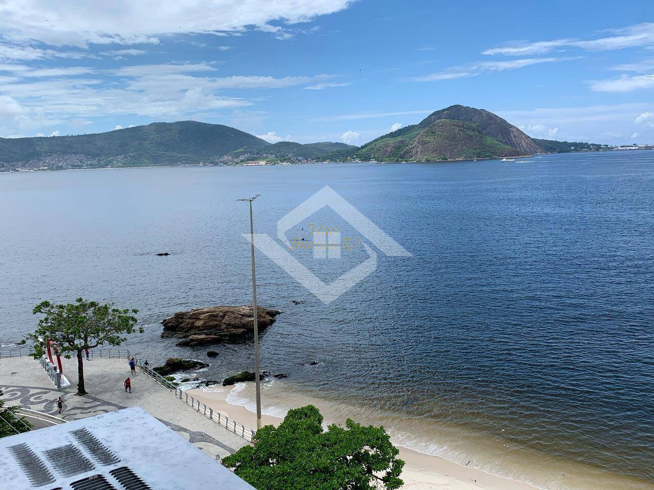 Apartamento à venda com 2 quartos, 105m² - Foto 18