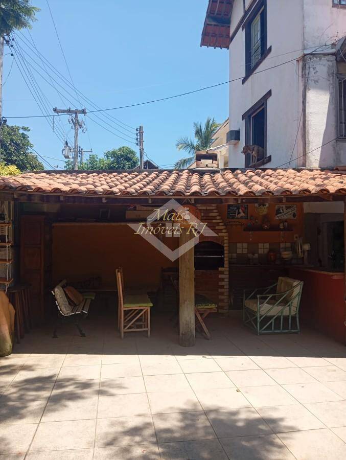 Casa à venda com 3 quartos, 360m² - Foto 5