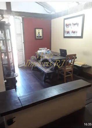 Casa à venda com 3 quartos, 360m² - Foto 10