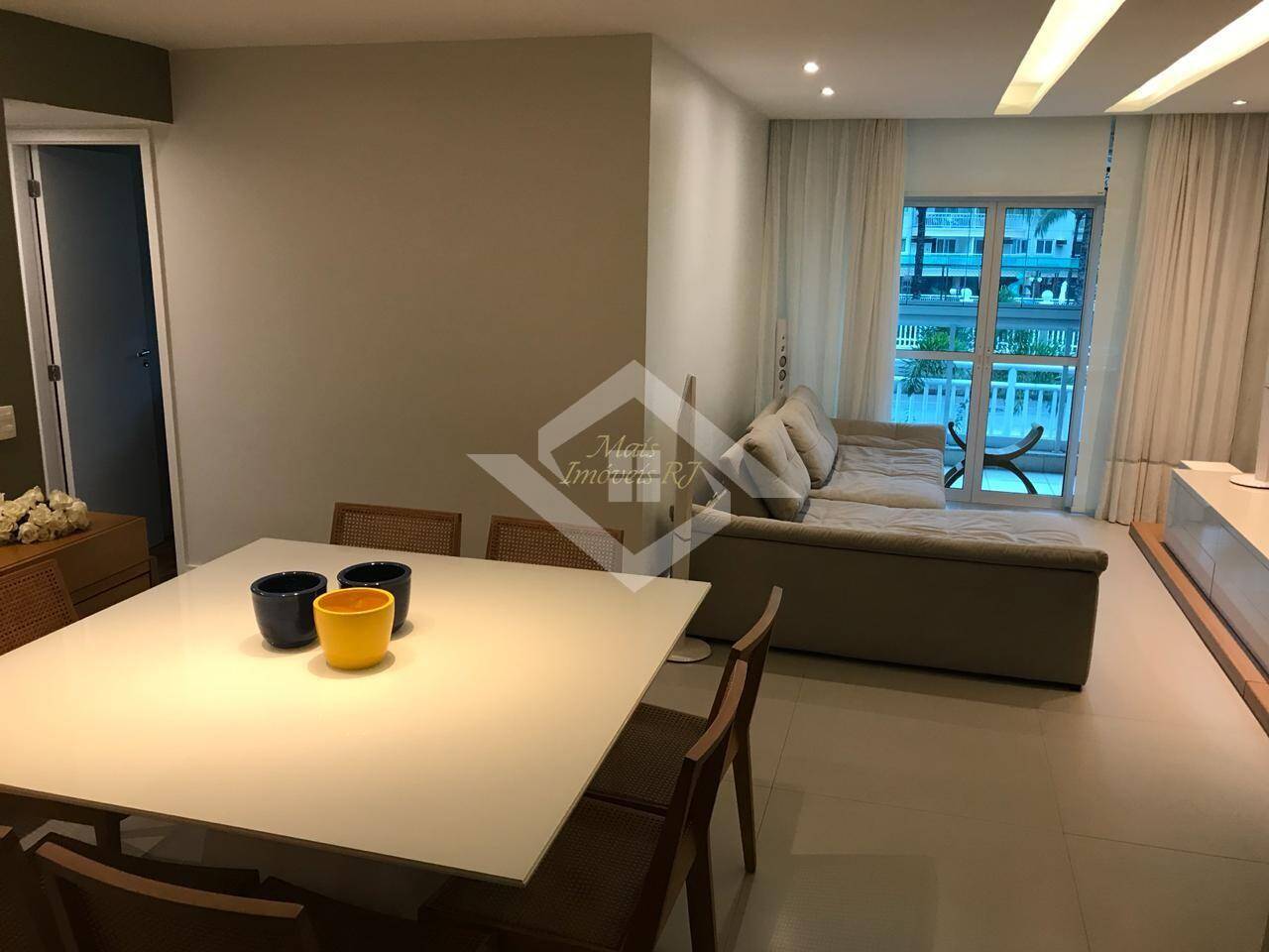 Apartamento à venda com 3 quartos, 115m² - Foto 3