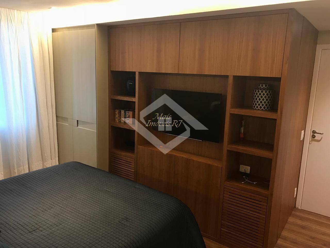 Apartamento à venda com 3 quartos, 115m² - Foto 9
