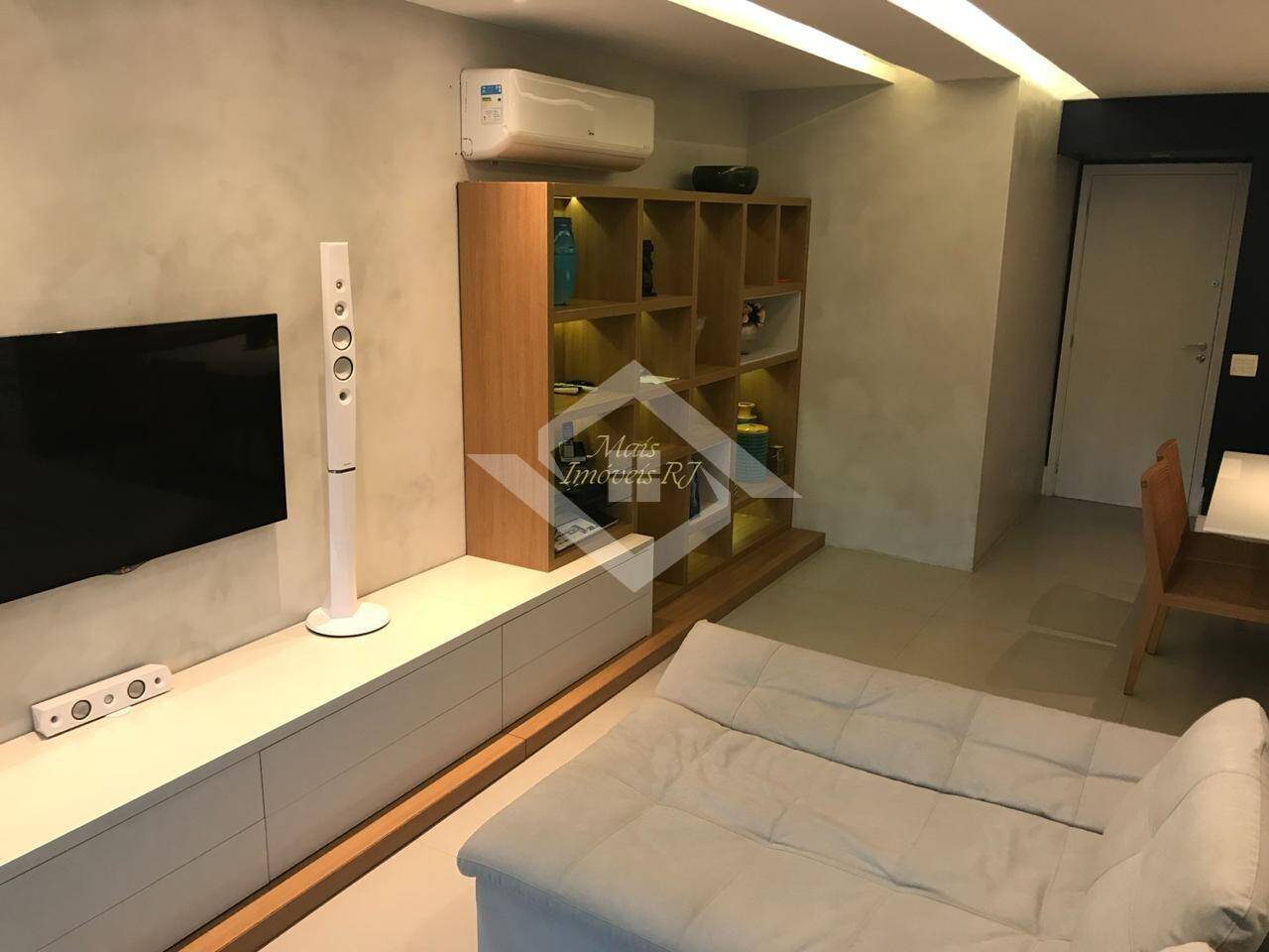 Apartamento à venda com 3 quartos, 115m² - Foto 6