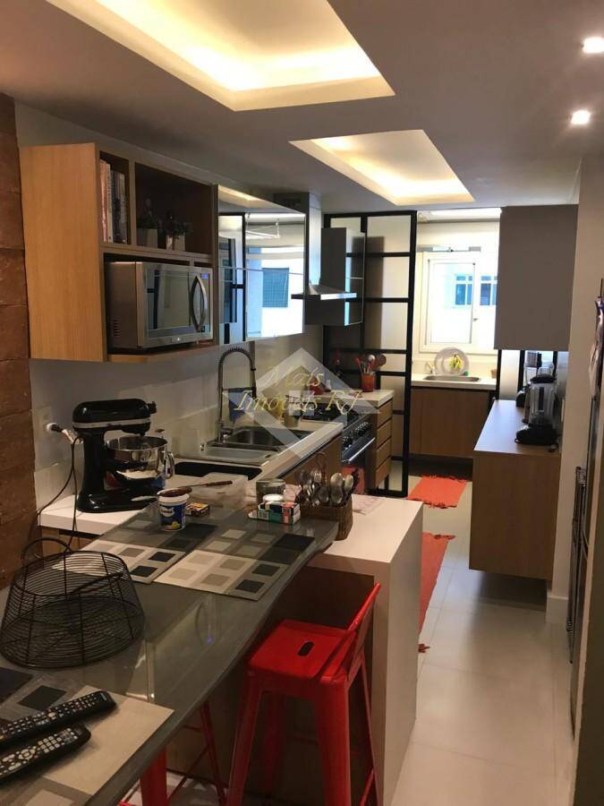 Apartamento à venda com 3 quartos, 115m² - Foto 19