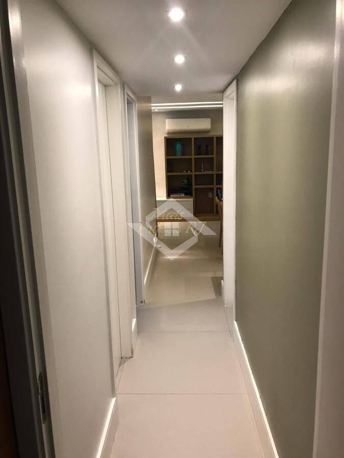 Apartamento à venda com 3 quartos, 115m² - Foto 32