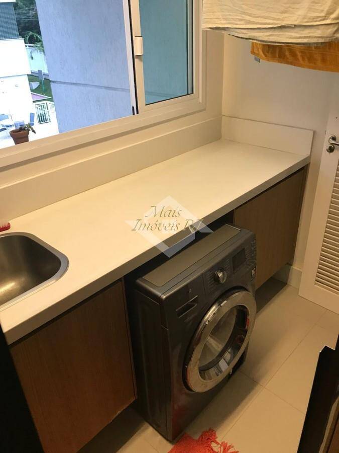 Apartamento à venda com 3 quartos, 115m² - Foto 35