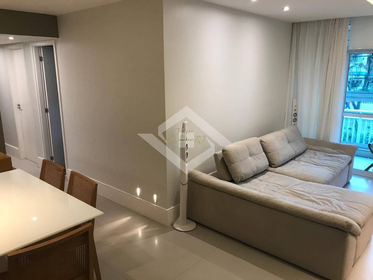 Apartamento à venda com 3 quartos, 115m² - Foto 47