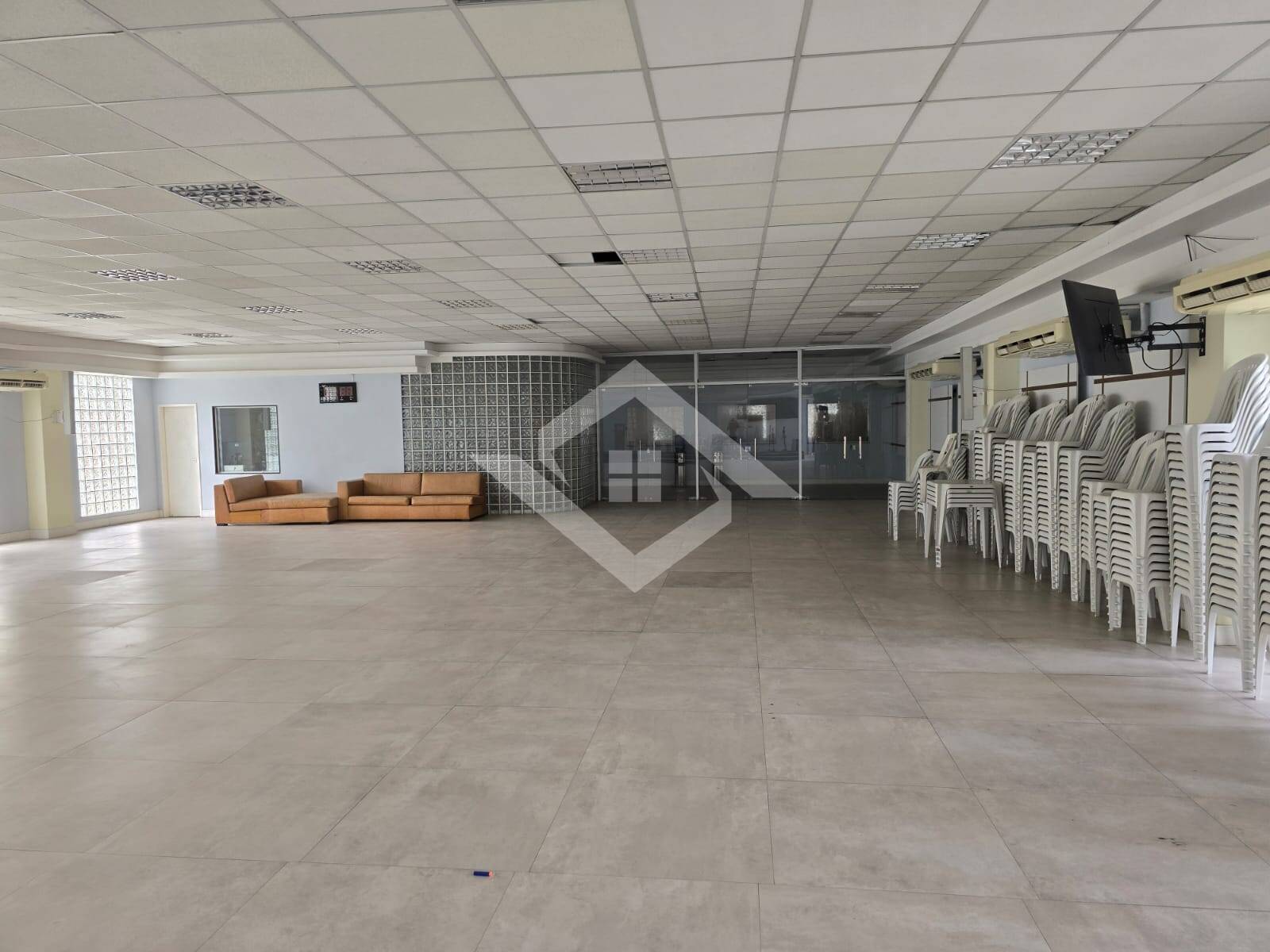 Depósito-Galpão-Armazém para alugar, 1000m² - Foto 3