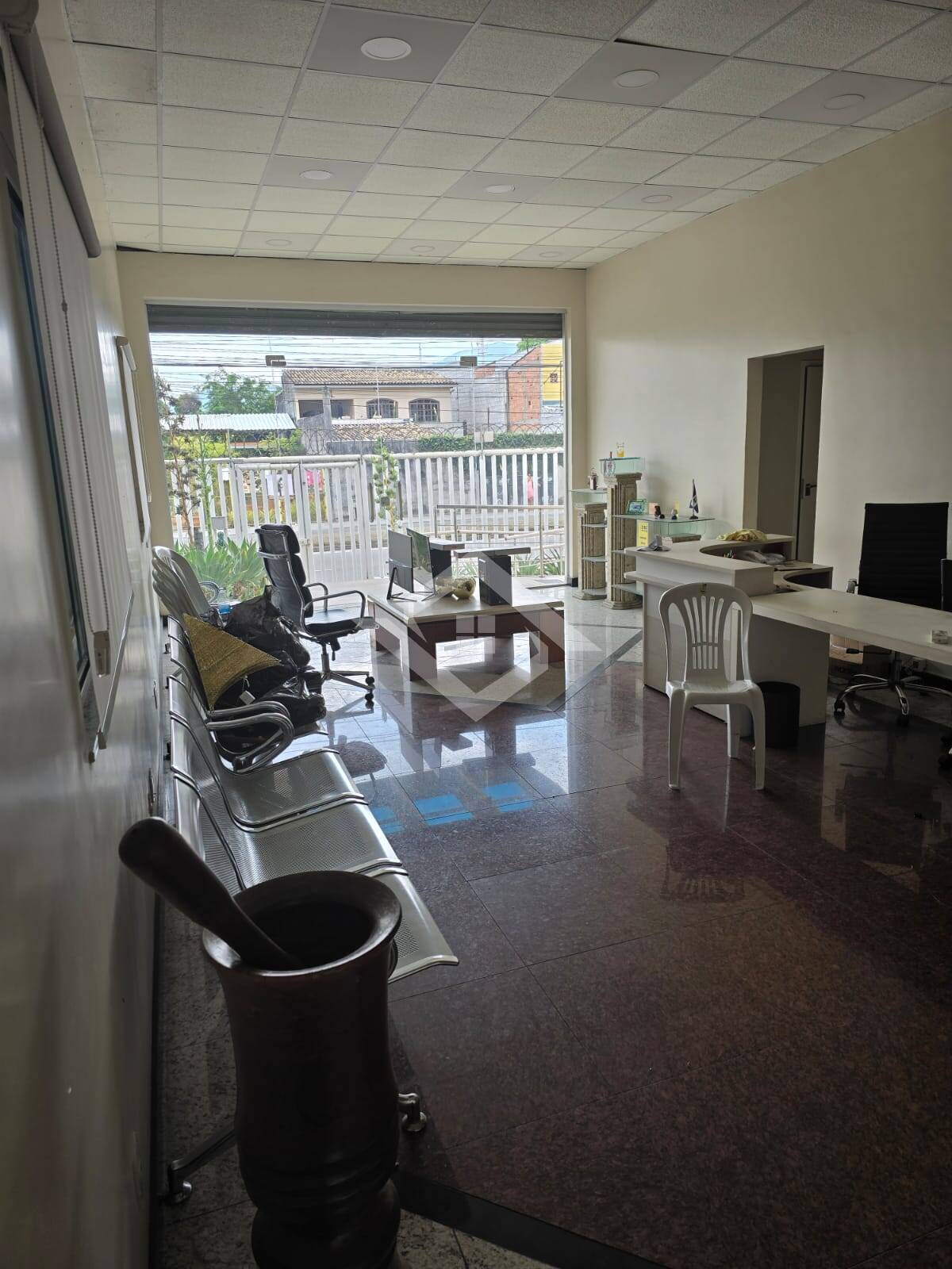 Depósito-Galpão-Armazém para alugar, 1000m² - Foto 13