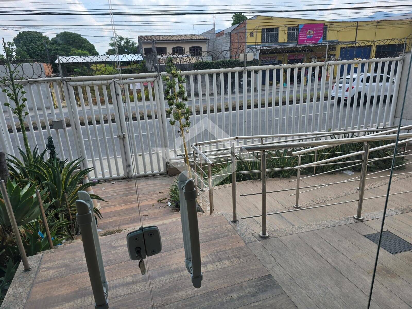 Depósito-Galpão-Armazém para alugar, 1000m² - Foto 23