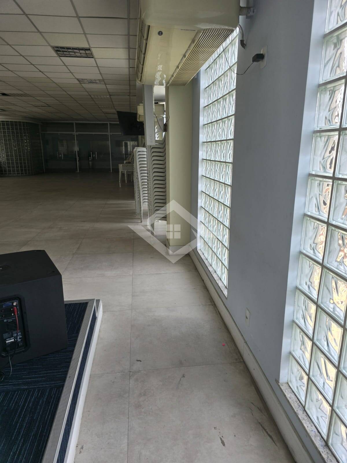 Depósito-Galpão-Armazém para alugar, 1000m² - Foto 26