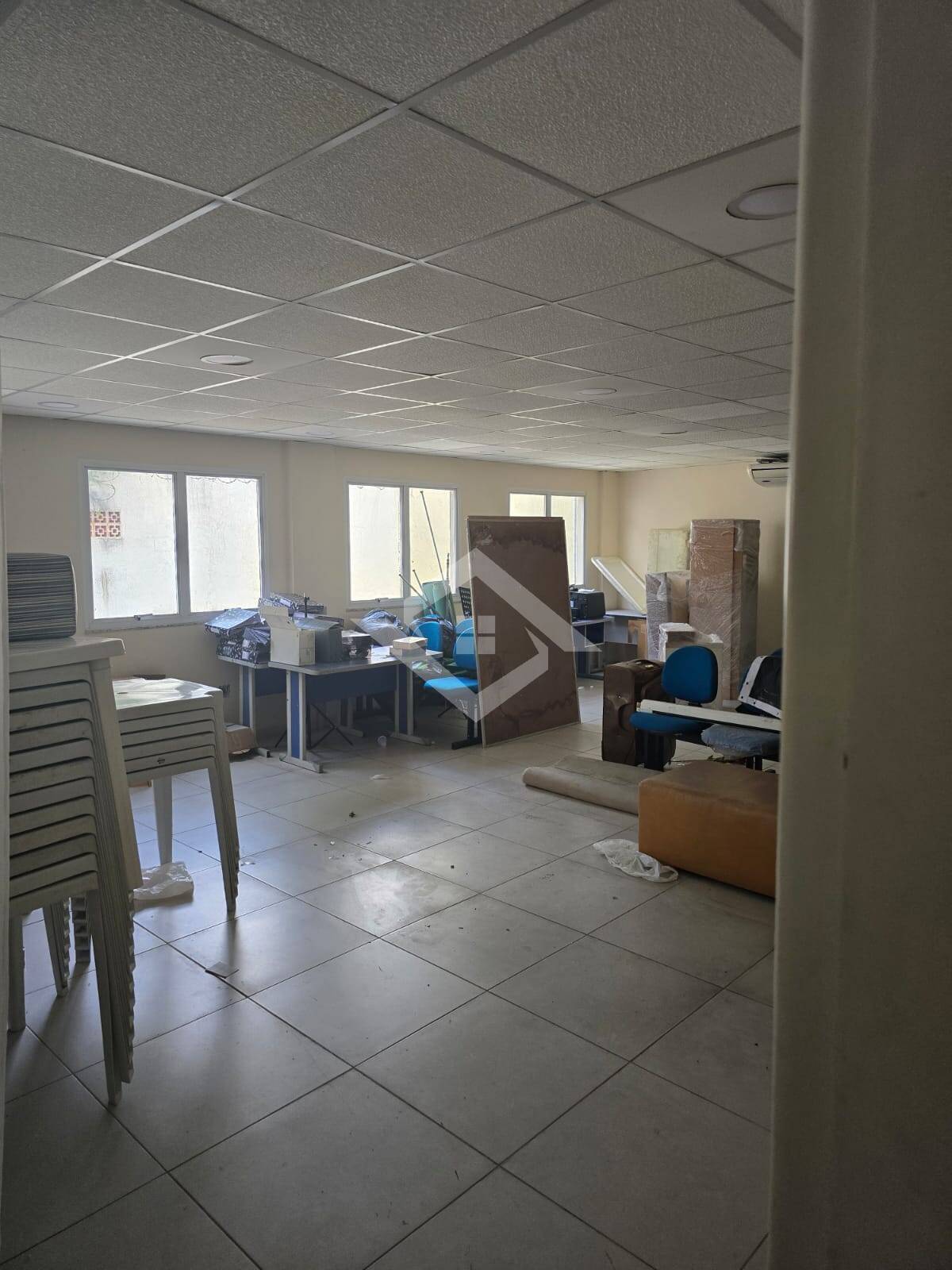 Depósito-Galpão-Armazém para alugar, 1000m² - Foto 27