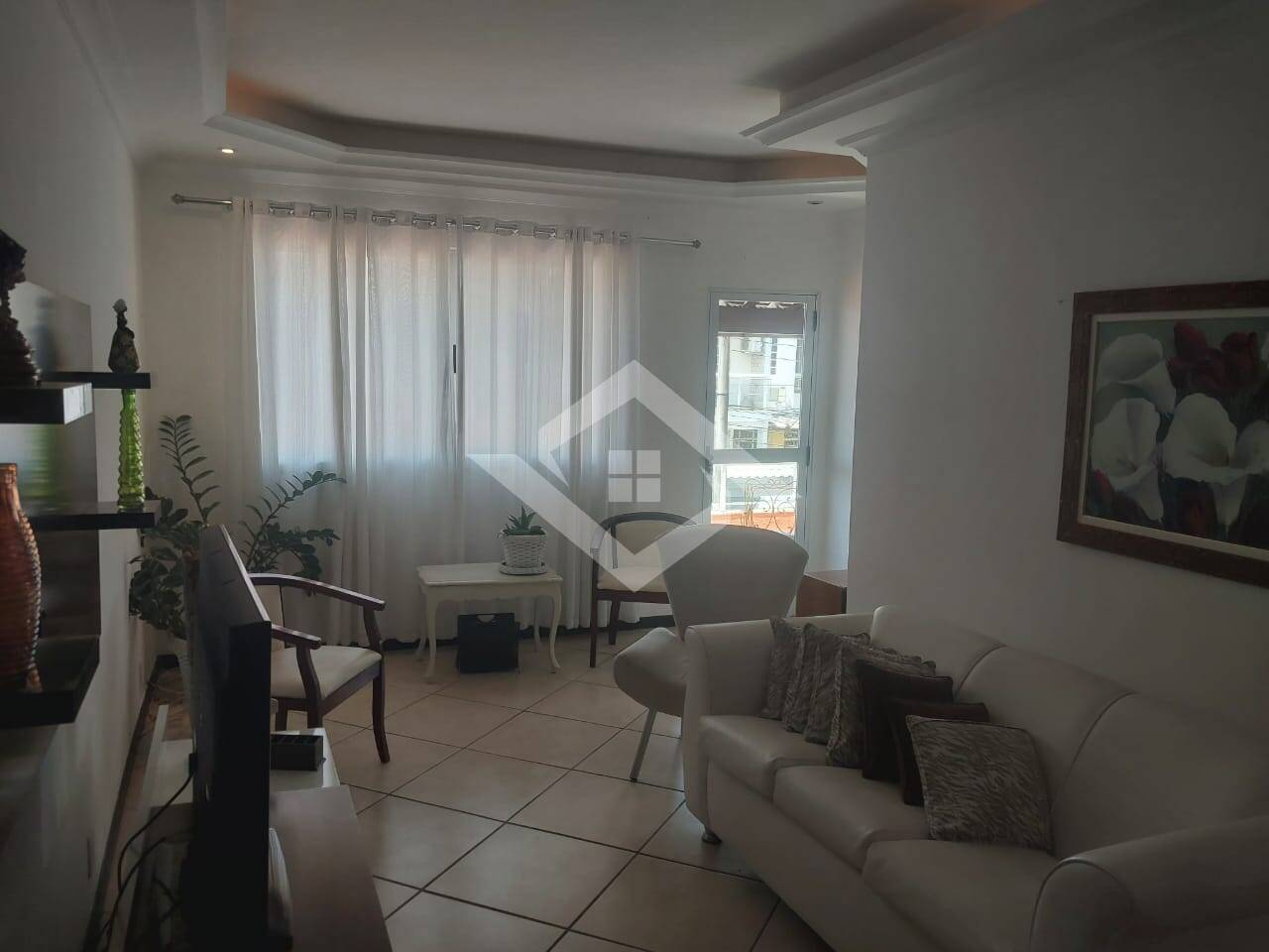 Casa à venda com 3 quartos, 130m² - Foto 4