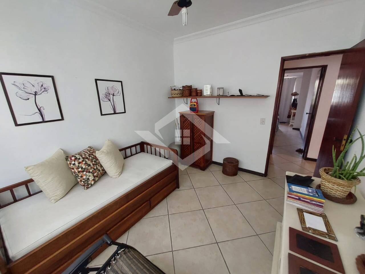 Casa à venda com 3 quartos, 130m² - Foto 5