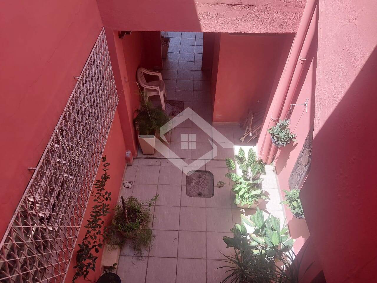 Casa à venda com 3 quartos, 130m² - Foto 27