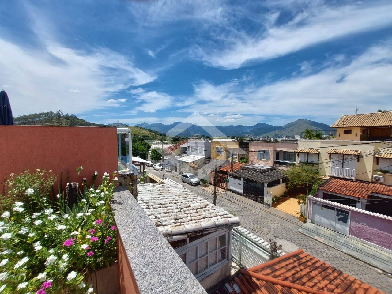 Casa à venda com 3 quartos, 130m² - Foto 34