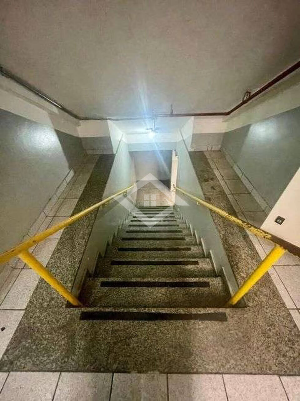 Loja-Salão para alugar, 218m² - Foto 8