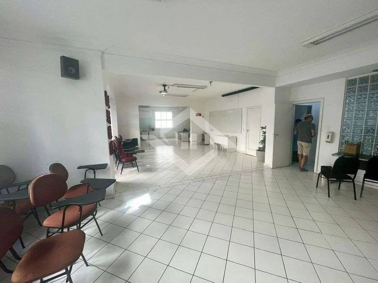 Prédio Inteiro à venda e aluguel, 257m² - Foto 3